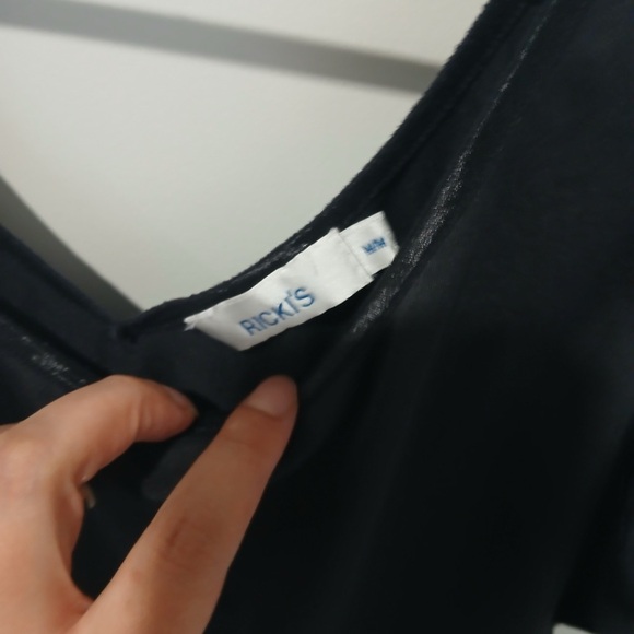 ⭐️ Ricki’s “satin feel” black tank top- size med - Picture 3 of 4